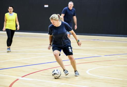 woman playing futsal